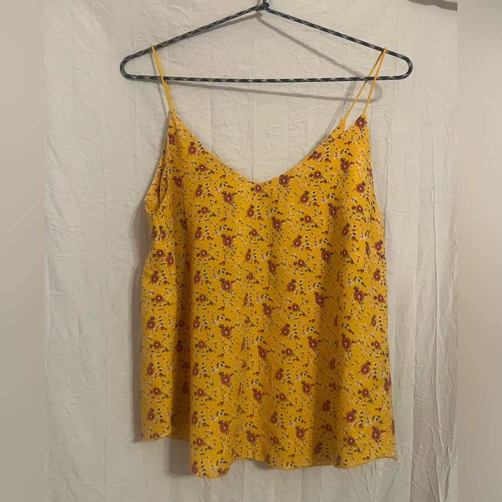 Forever 21 Spaghetti Strap Floral Tank 🌵S